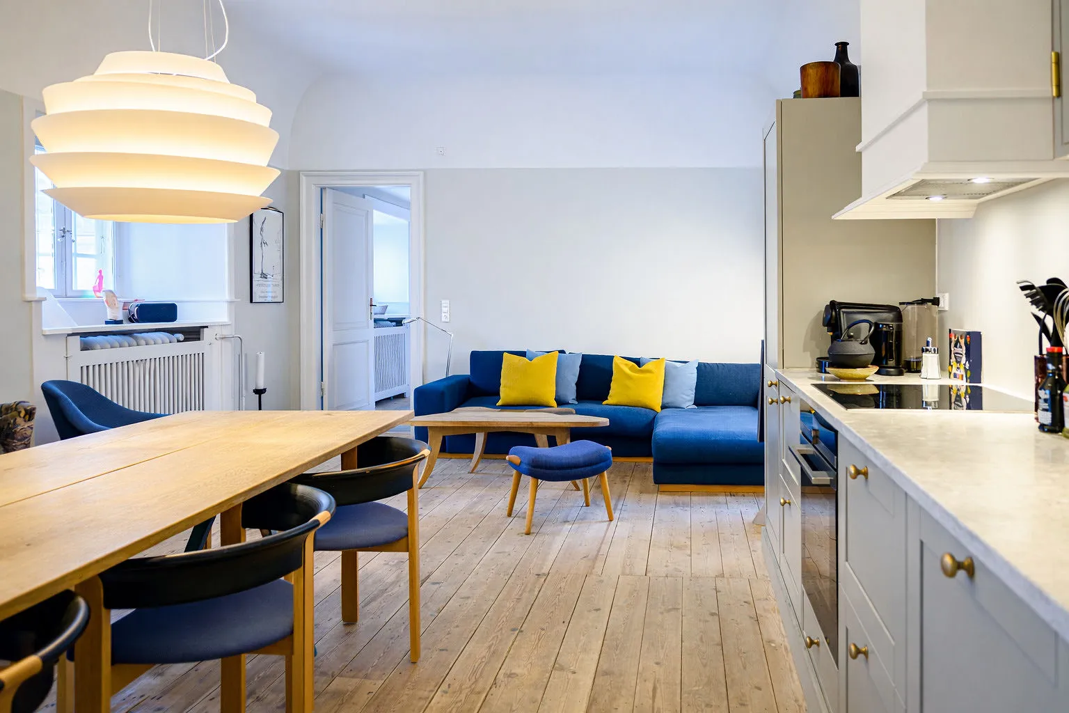 Apartment 1185 interior