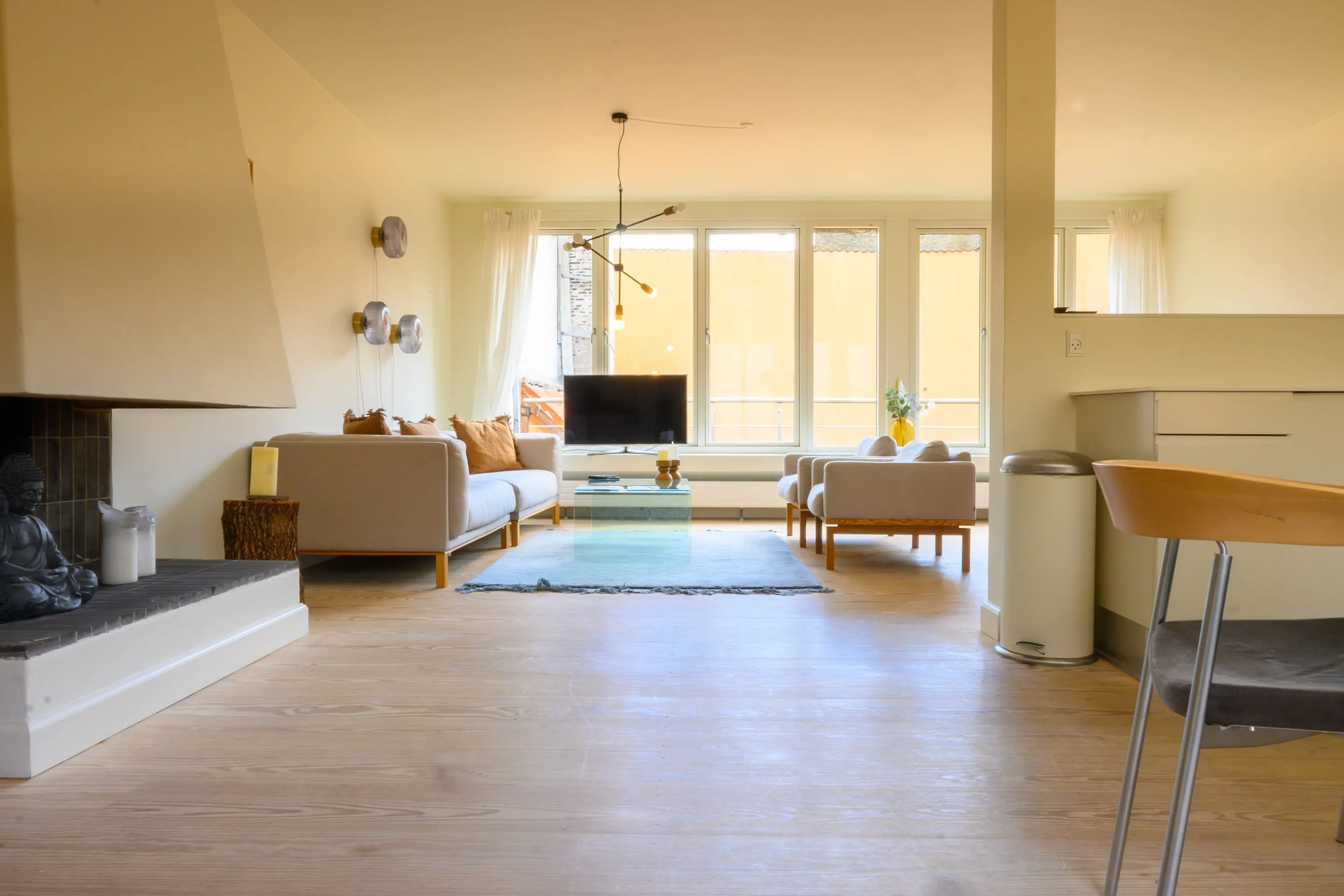 Apartment 1506 interior
