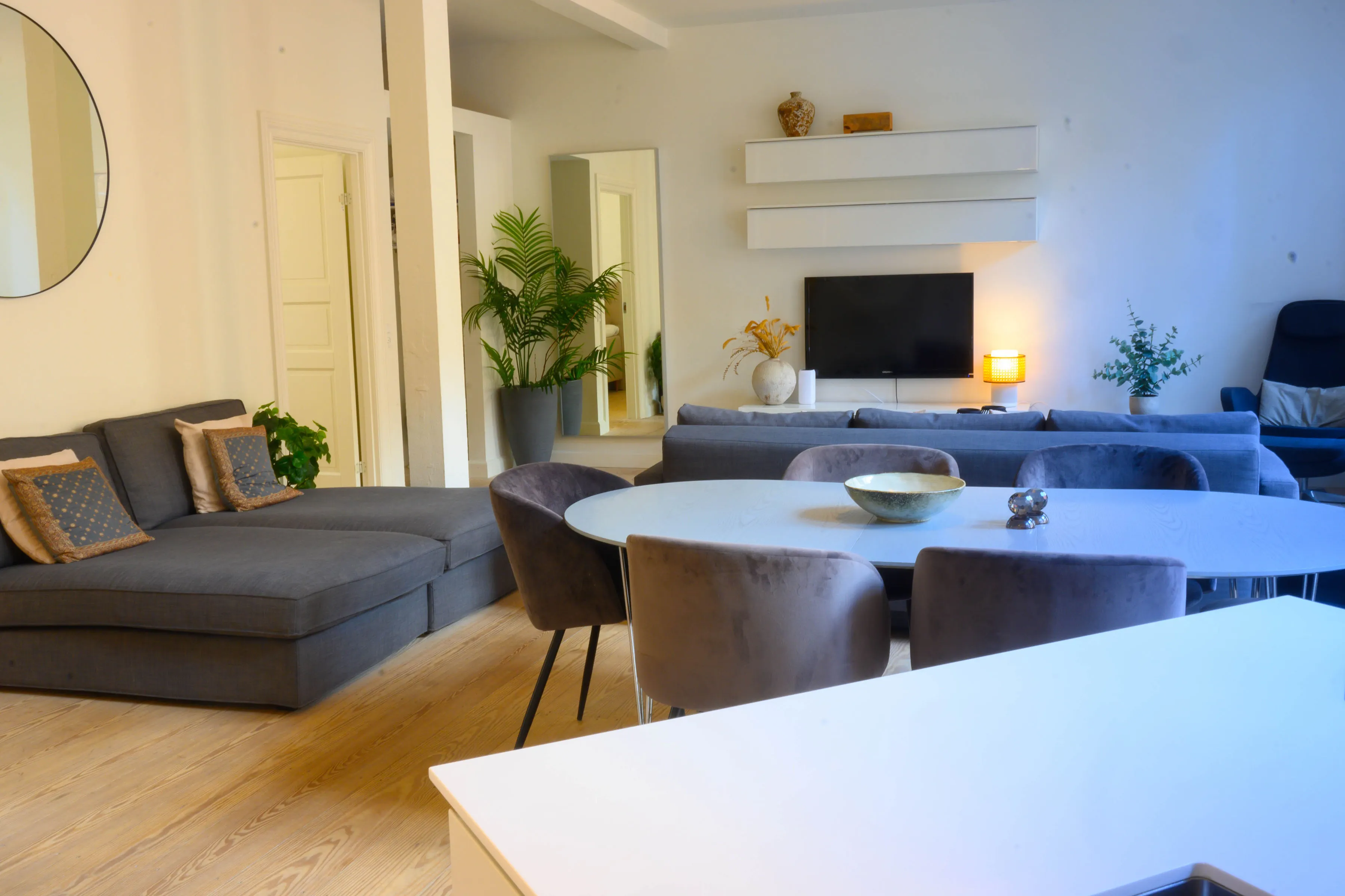 Apartment 1550 interior